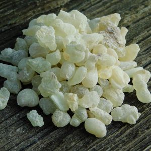 Frankincenso derva – Žalsvai balta, 10 g